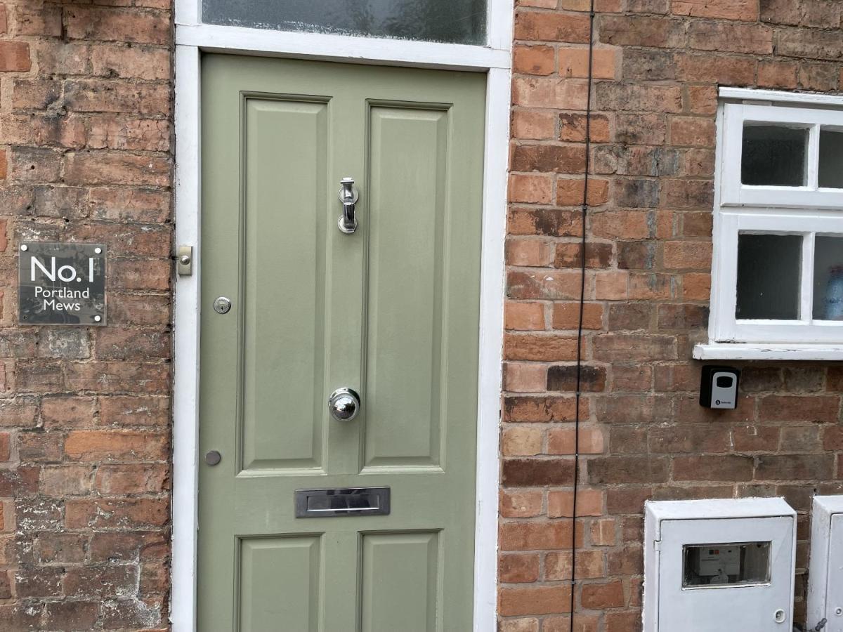 レミントンスパー Luxury 3-Bed Victorian Townhouse Hosted By Hutch Lifestyleヴィラ エクステリア 写真