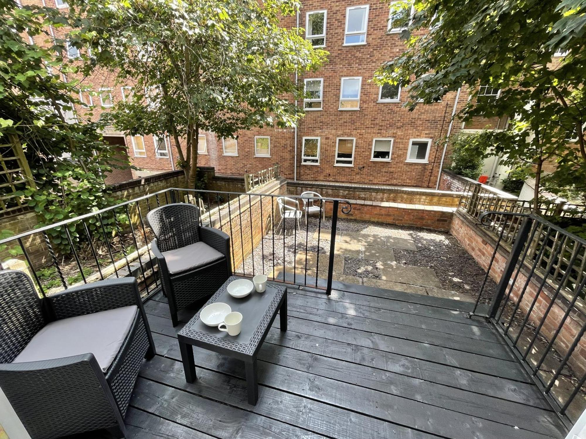 レミントンスパー Luxury 3-Bed Victorian Townhouse Hosted By Hutch Lifestyleヴィラ エクステリア 写真