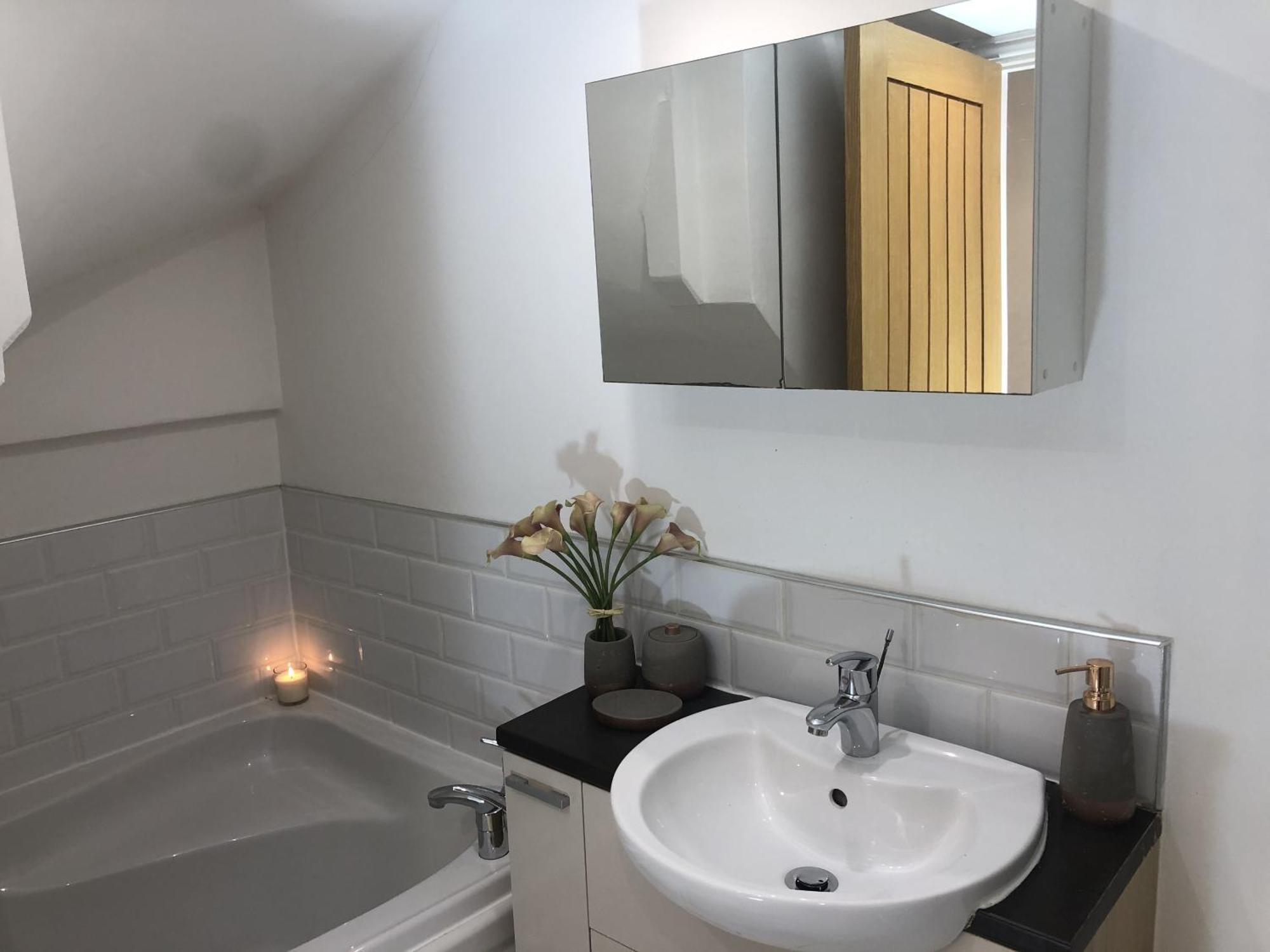 レミントンスパー Luxury 3-Bed Victorian Townhouse Hosted By Hutch Lifestyleヴィラ エクステリア 写真